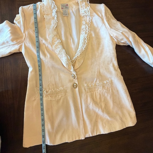 Vintage Lacy Afternoon Floral Cream Blazer with lace detail & buttons, Size 14 - Picture 11 of 15